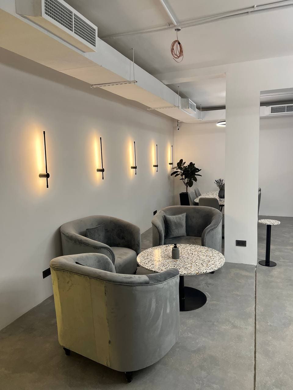 Roasters specialty coffee interior design by kg design photo 4